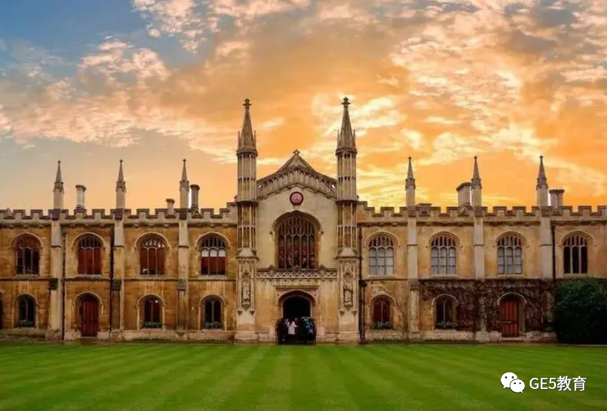 剑桥大学发布21-23年经济专业录取学生A-Level和笔试成绩数据！92%的学生达到了3A*以上？！(图7)